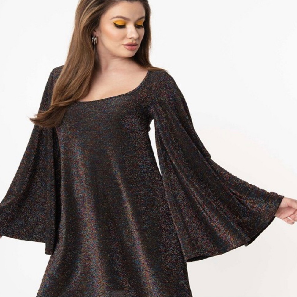 NWT Smak Parlour Black and Multicolor Downtown Scene Flare Mini Dress
